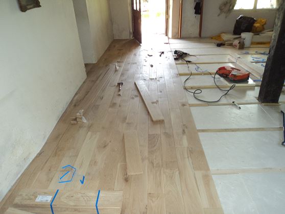 Chêne massif cloué Lourdes